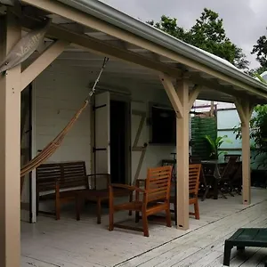 Casa Boubou Sainte-Anne (Grande-Terre)